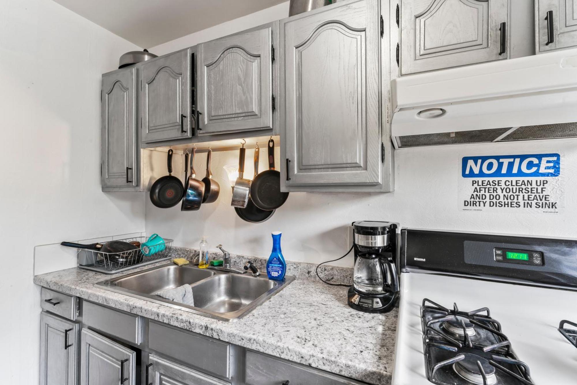 Compact But Cozy Too Ξενοδοχείο Άνκορατζ Εξωτερικό φωτογραφία